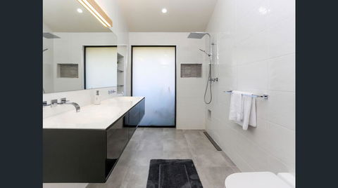 Wine Country Villas - Accommodation Australia 8