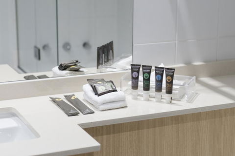 Novotel Sydney Darling Harbour - Accommodation Australia 24