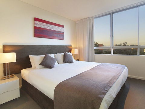 Oaks Nelson Bay Lure Suites - Accommodation Australia 13