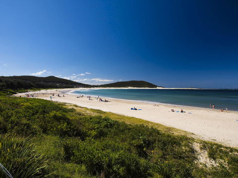Oaks Nelson Bay Lure Suites - Accommodation Australia 4