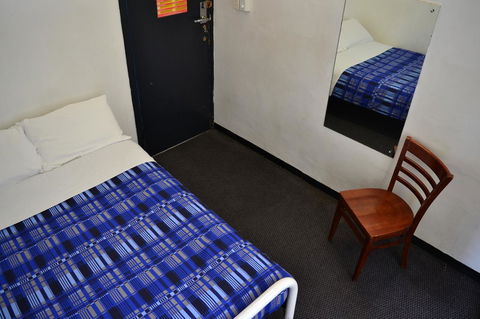 Maze Backpackers - Sydney - Local Tourism 8