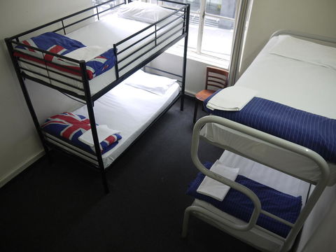 Maze Backpackers - Sydney - Local Tourism 38