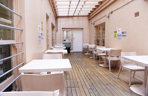 Maze Backpackers - Sydney - Local Tourism 5
