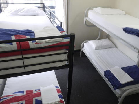 Maze Backpackers - Sydney - Local Tourism 36