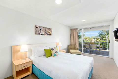 Quality Suites Pioneer Sands - Accommodation Australia 6
