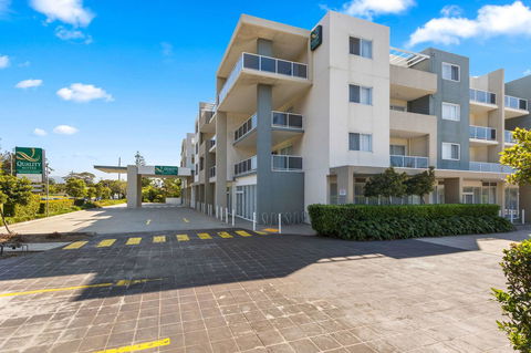 Quality Suites Pioneer Sands - Accommodation Australia 8