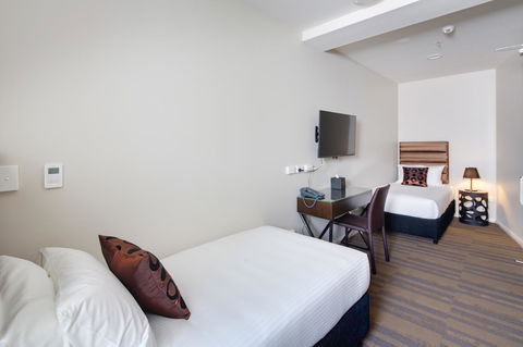 57Hotel - Accommodation Australia 10