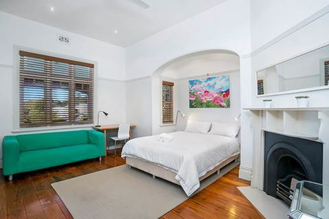Holiday Home Fairy Bower Road Manly FAB05 - Accommodation Australia 2