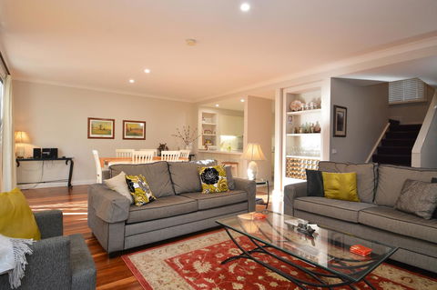 Villa 3br Chianti Villa Located Within Cypress Lakes Resort - Accommodation Australia 2