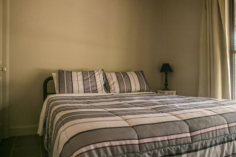 Ironstone Estate Lovedale - Bed n Breakfasts 13