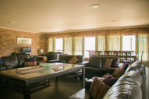 Ironstone Estate Lovedale - Bed n Breakfasts 26