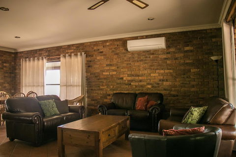 Ironstone Estate Lovedale - Bed n Breakfasts 16