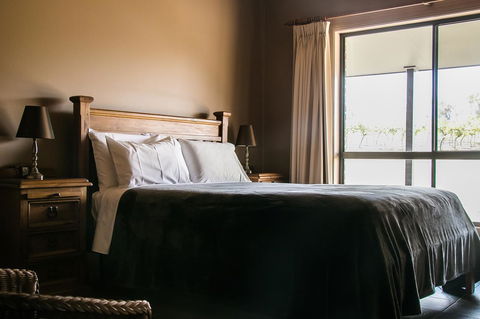 Ironstone Estate Lovedale - Bed n Breakfasts 22