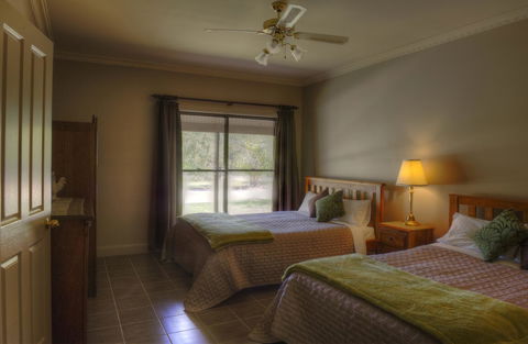 Ironstone Estate Lovedale - Bed n Breakfasts 41