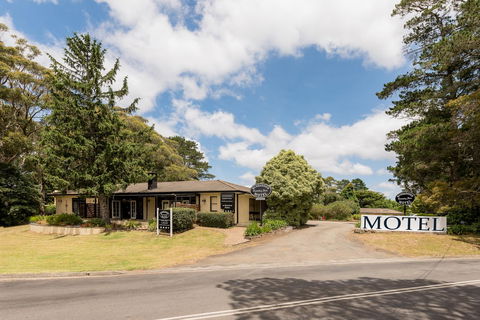 Bundanoon Country Inn Motel - Australia Shopping 43