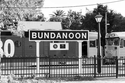 Bundanoon Country Inn Motel - Australia Shopping 6