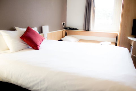 Ibis Newcastle - Accommodation Australia 2