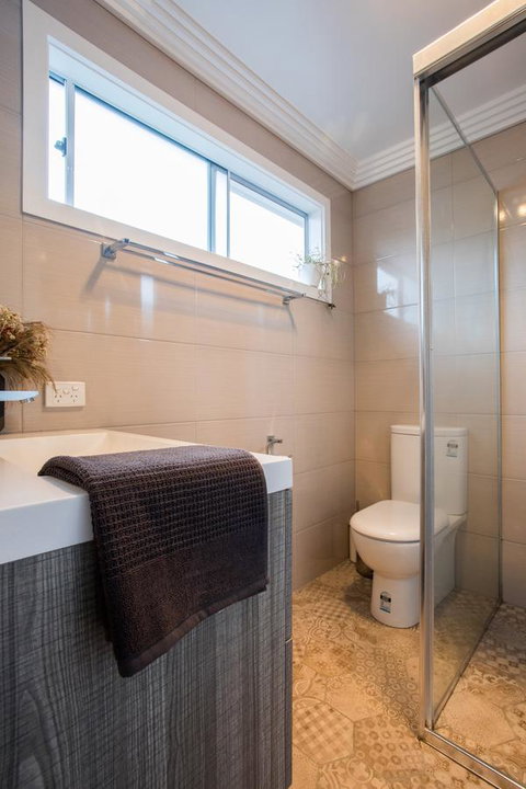 Armidale Cottage - House 2 - Australia Shopping 35