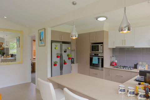 Armidale Cottage - House 2 - Australia Shopping 17