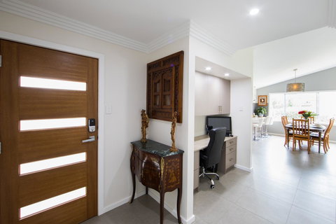 Armidale Cottage - House 2 - Australia Shopping 7