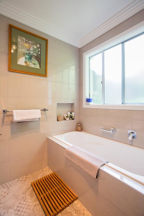 Armidale Cottage - House 2 - Australia Shopping 26