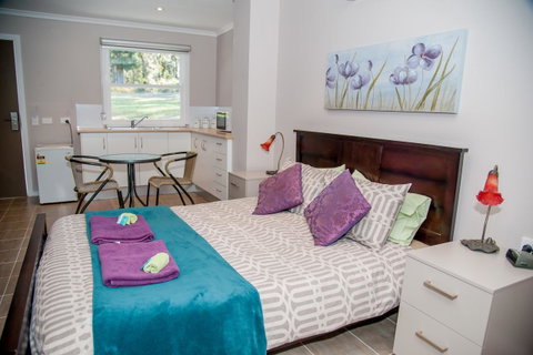 Sinclairs Country Retreat - Accommodation Australia 37