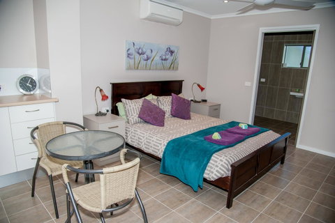 Sinclairs Country Retreat - Accommodation Australia 33