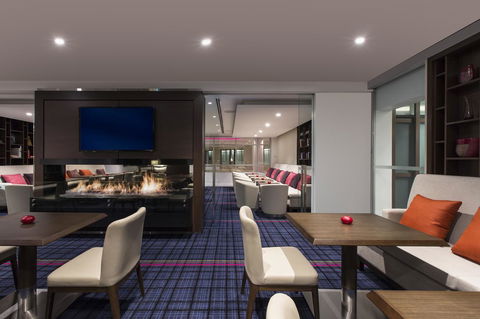 Swissotel Sydney - Local Tourism 36