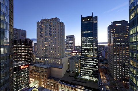 Swissotel Sydney - Local Tourism 8