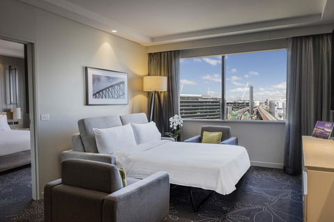 PARKROYAL Darling Harbour, Sydney - Local Tourism 32