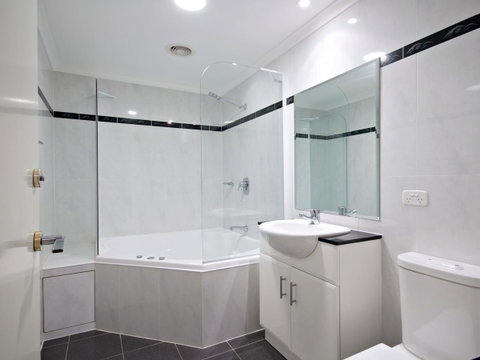 Messines Street, Breakwater Apartment, 104 - Accommodation Australia 9