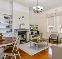 Oversized 2 Bedroom Manly Beach House - Local Tourism