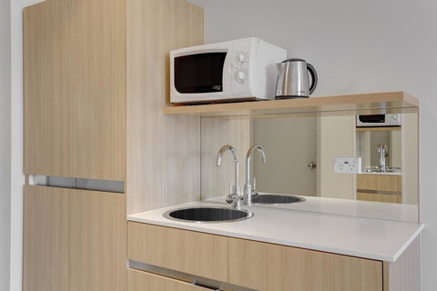 Mercure Sydney Manly Warringah - Accommodation Australia 37