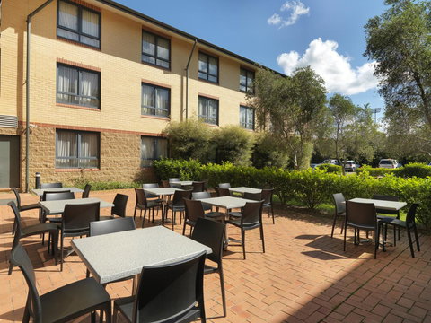 Mercure Sydney Manly Warringah - Accommodation Australia 9