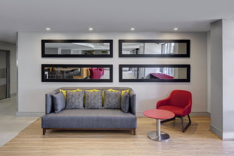 Mercure Sydney Manly Warringah - Accommodation Australia 41