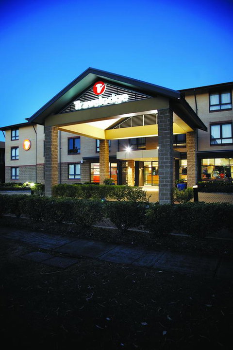 Mercure Sydney Manly Warringah - Accommodation Australia 7