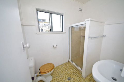 Apollo 1, 9 Hodgson Street - Accommodation Australia 5