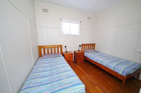 Apollo 1, 9 Hodgson Street - Accommodation Australia 6