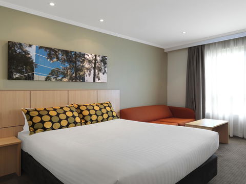 Mercure Sydney Bankstown - Accommodation Australia 13