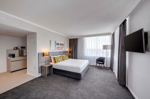 Mercure Sydney Bankstown - Accommodation Australia 21