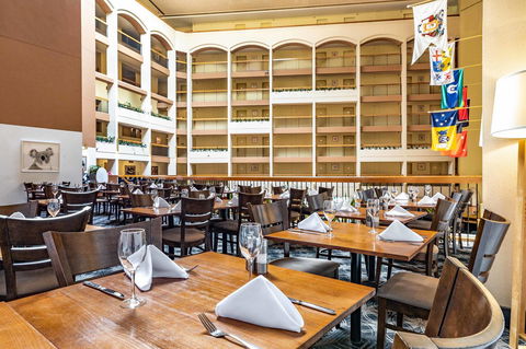 Sydney Harbour Hotel - Local Tourism 40