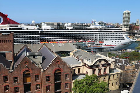 Sydney Harbour Hotel - Local Tourism 19