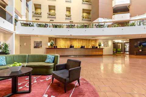 Sydney Harbour Hotel - Local Tourism 32
