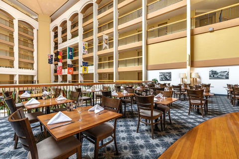 Sydney Harbour Hotel - Local Tourism 39