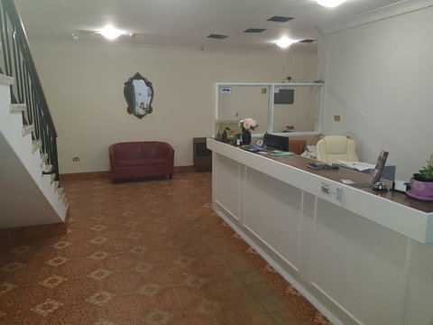 Rest Easy Motel - Local Tourism 38