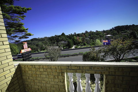 Rest Easy Motel - Local Tourism 20