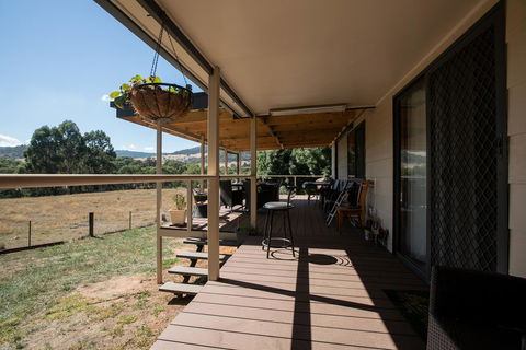 Pound Creek Gallery - Local Tourism 23