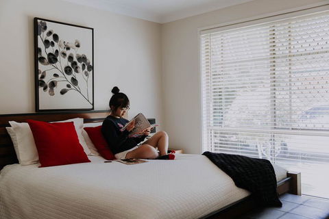 Central Wagga Self Catering Apartment - Accommodation Australia 7