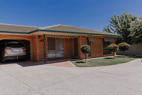 Central Wagga Self Catering Apartment - Accommodation Australia 3