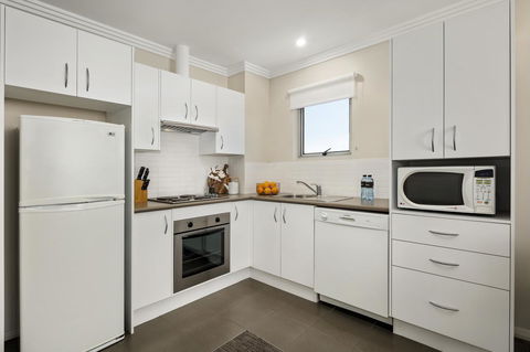 Quest Wollongong - Local Tourism 2